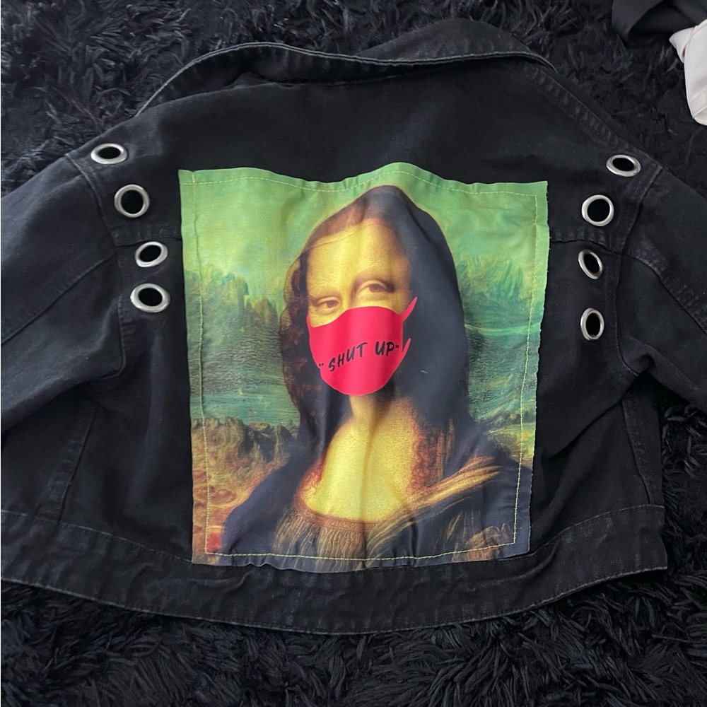 Cropped jacket